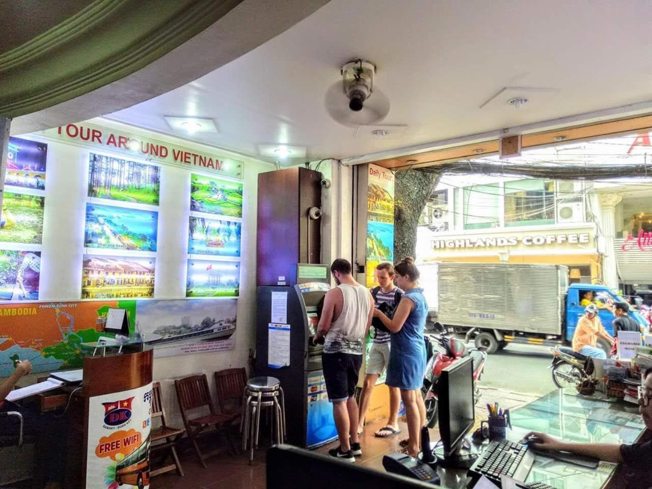Vinh Hostel Cidade de Ho Chi Minh Exterior foto